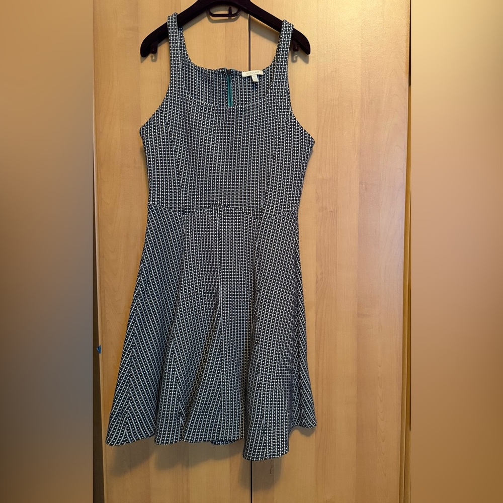 Bordeaux Monochrome Checkered Midi Dress